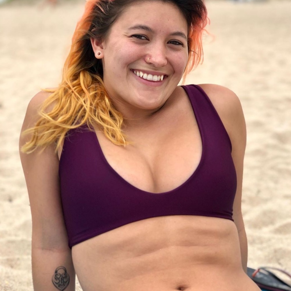 Lali and Layla! Zoe top in wine n dine me